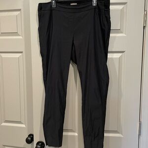 Black Pants, Skinny Leg